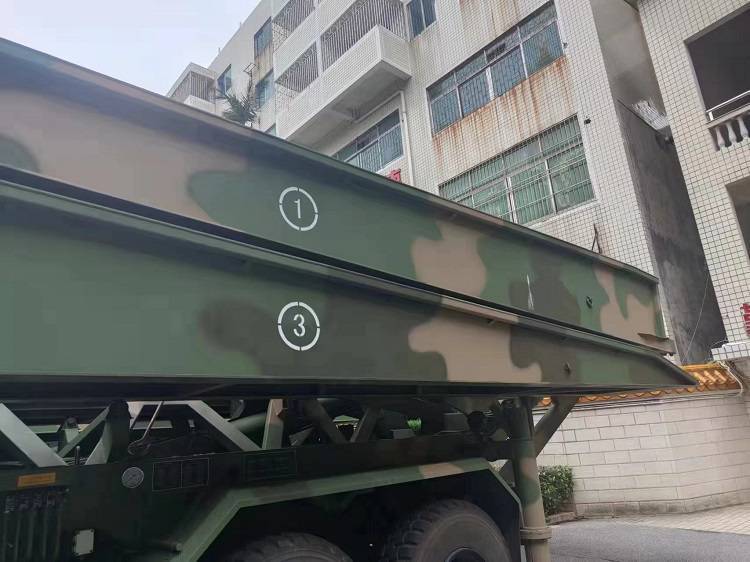 巫溪迷彩漆是一种通过多色斑块